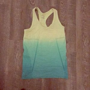 Workout tank top